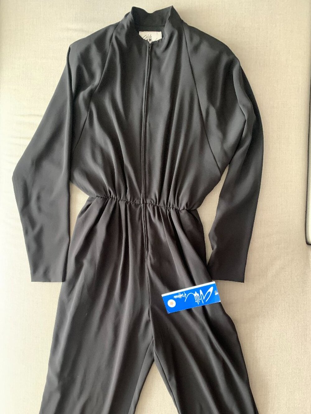 Willi of California Black Zip Front Jumper